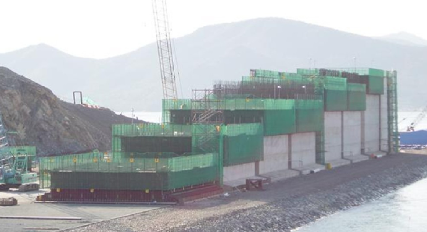 Busan-port caisson 1